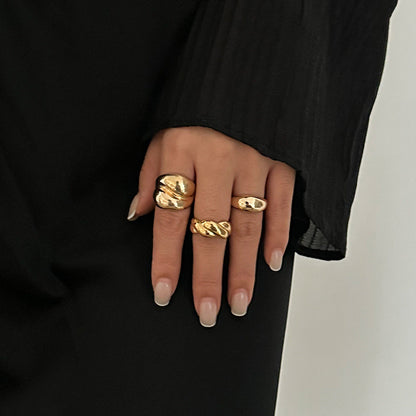 Geometric Open-Cable Ring With Baroque Pearl