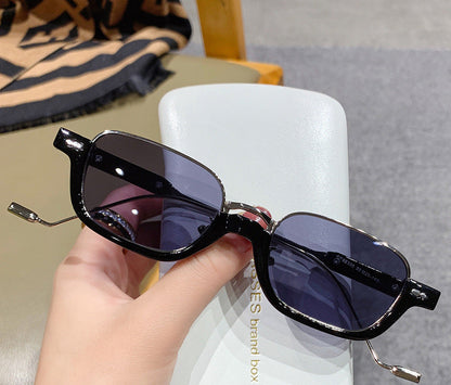 Trendy Square Sunglasses With UV400 Protection