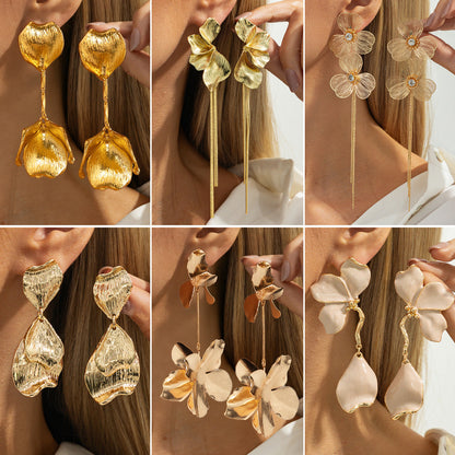 Fashionable Metal Floral Tassel Chain Earrings