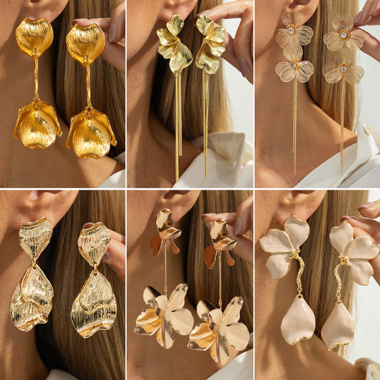 Fashionable Metal Floral Tassel Chain Earrings