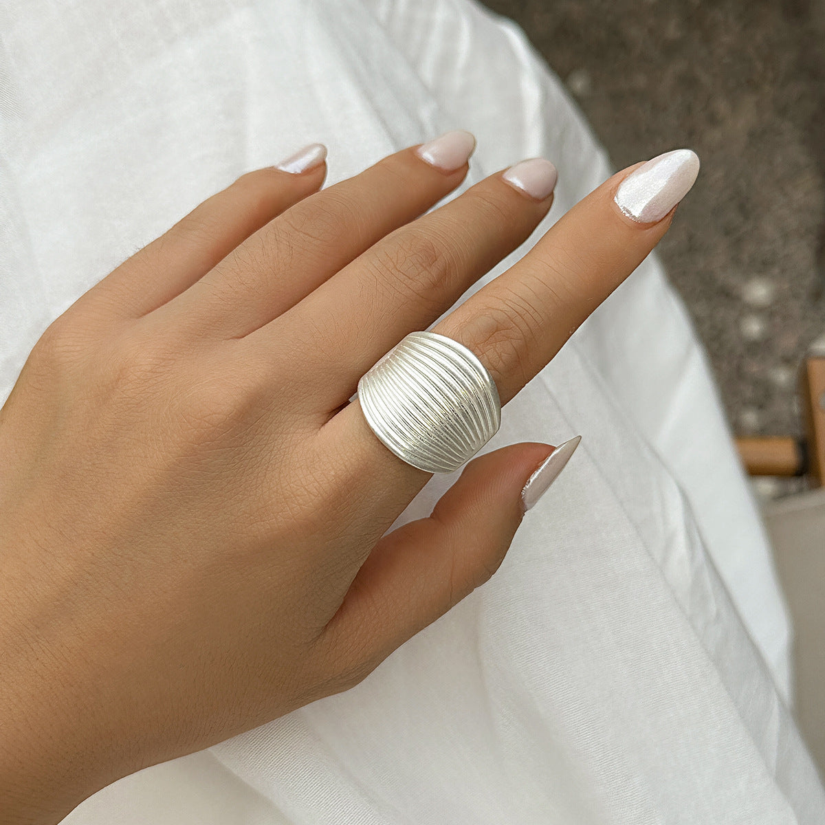 Exaggerated French Wrinkled Metal Ring Floral Design