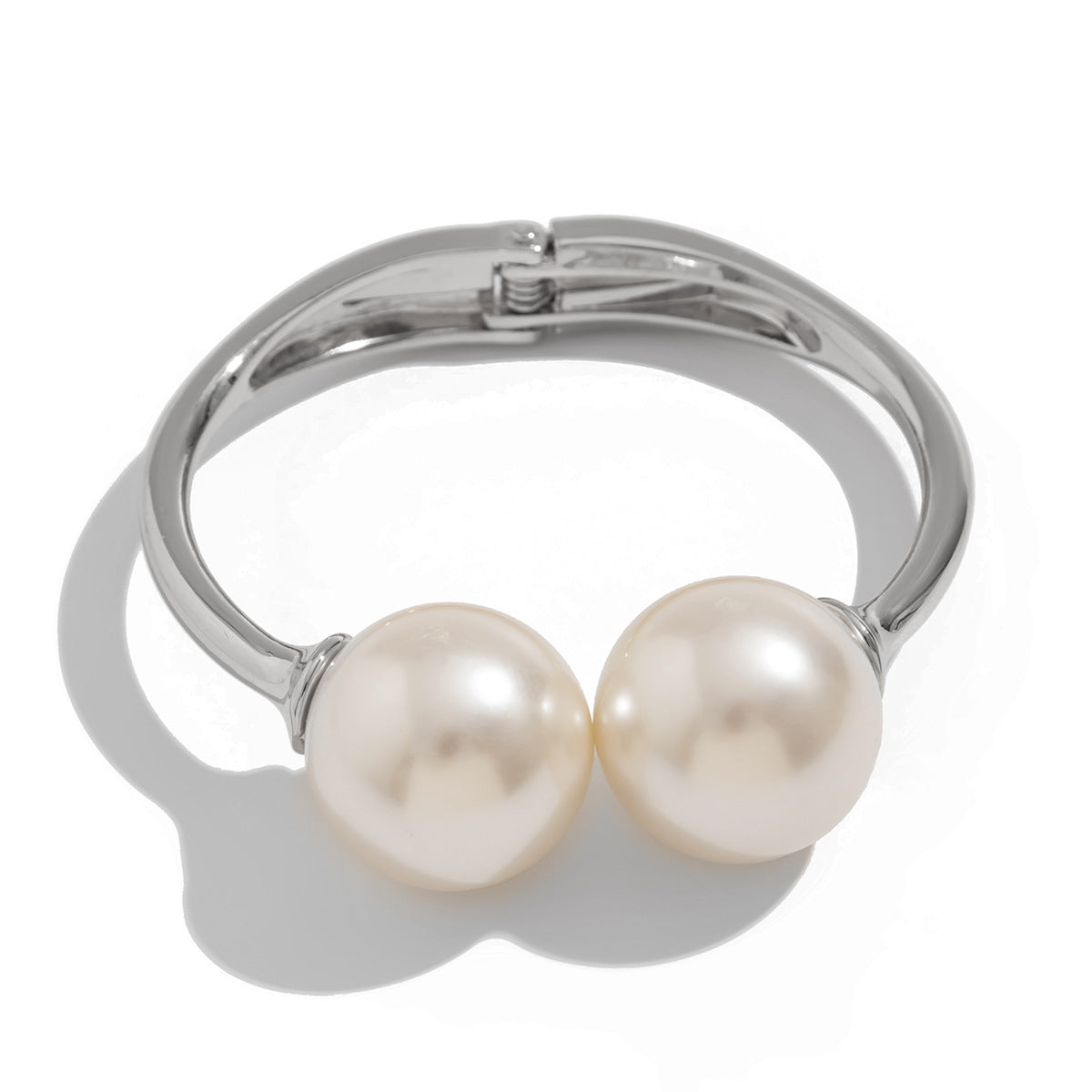 Vintage Metal Twist Line Bracelet Set With Irregular Ruffled Pearl