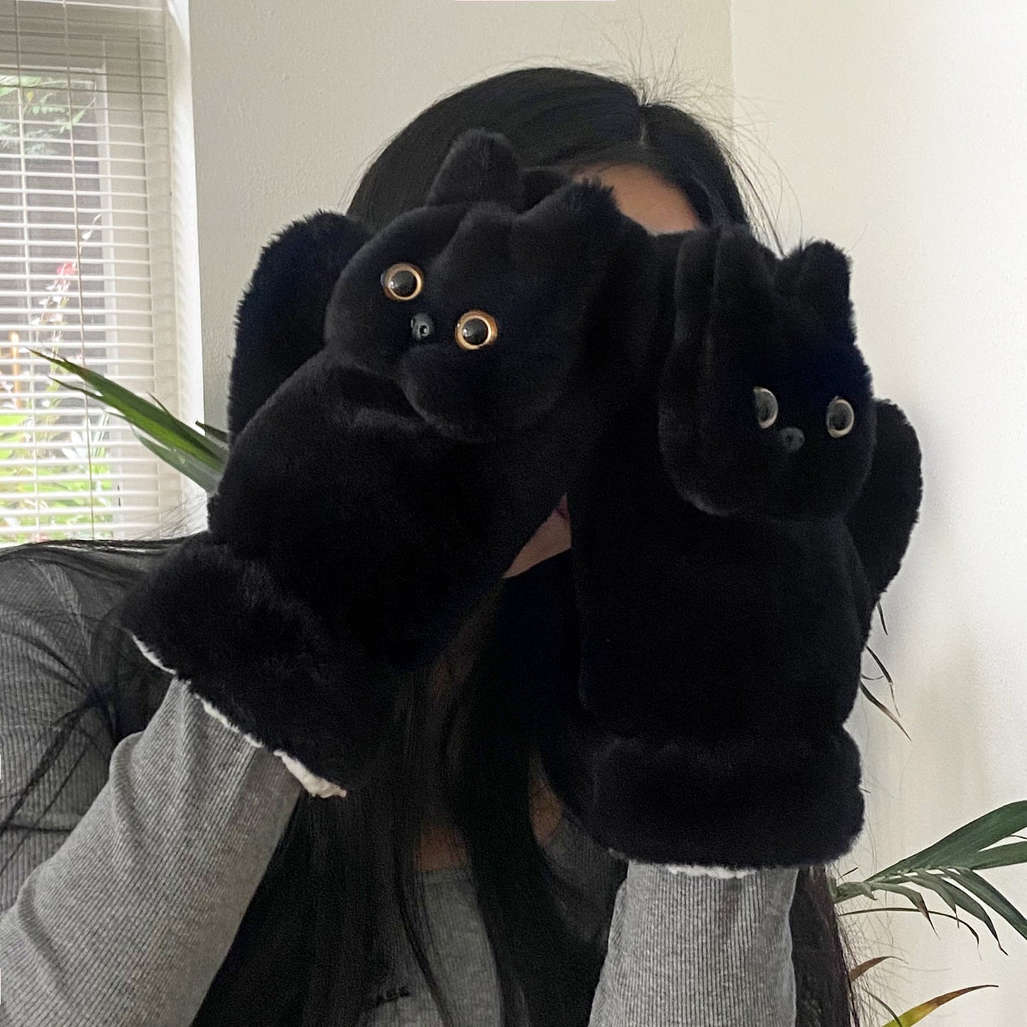Black Cat Plush Gloves Cute Winter Warmth for Students