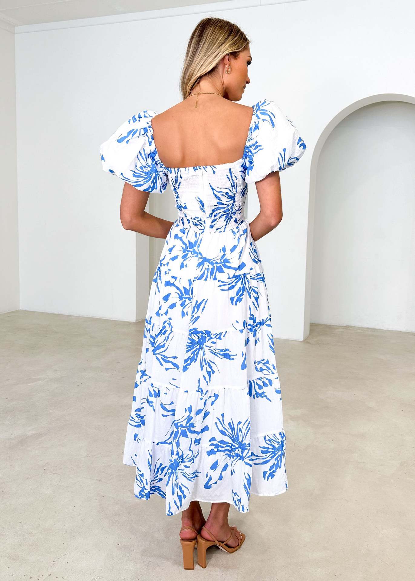 Floral Backless Puffy Sleeves Long Dress