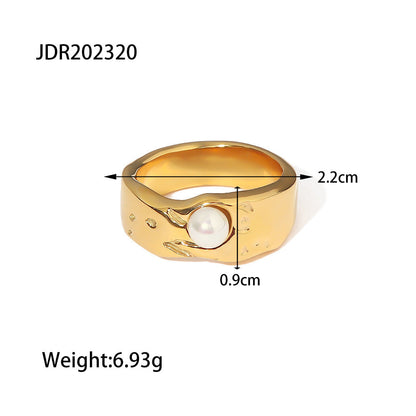 Irrrgular Pearl Vintage Ring