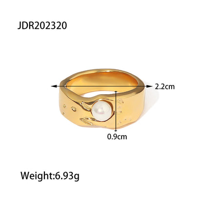 Irrrgular Pearl Vintage Ring