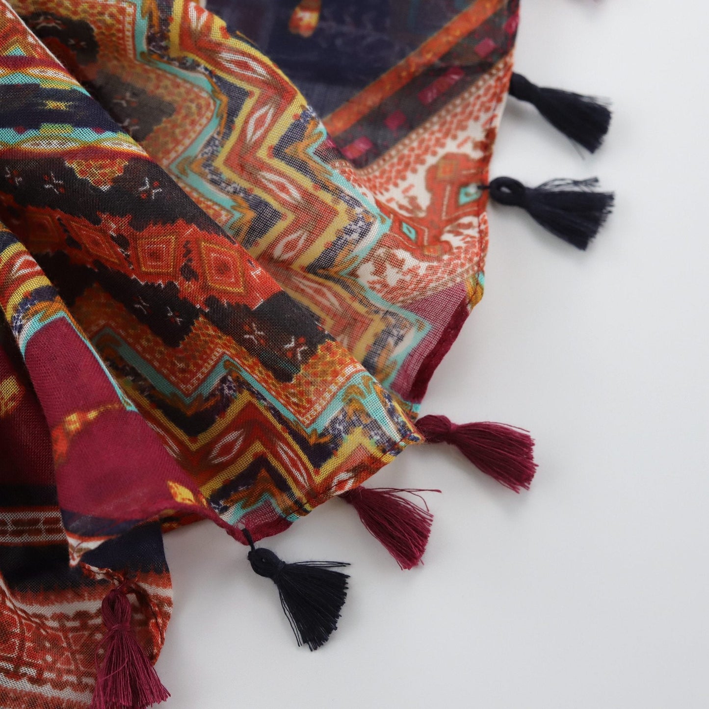 Spring And Summer National Totem Printing Long Scarf Encryption Bali Yarn Scarf Ladies Travel Sunscreen Towel