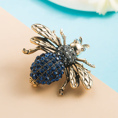 Trendy Alloy Bee Brooch with Rhinestones for Women