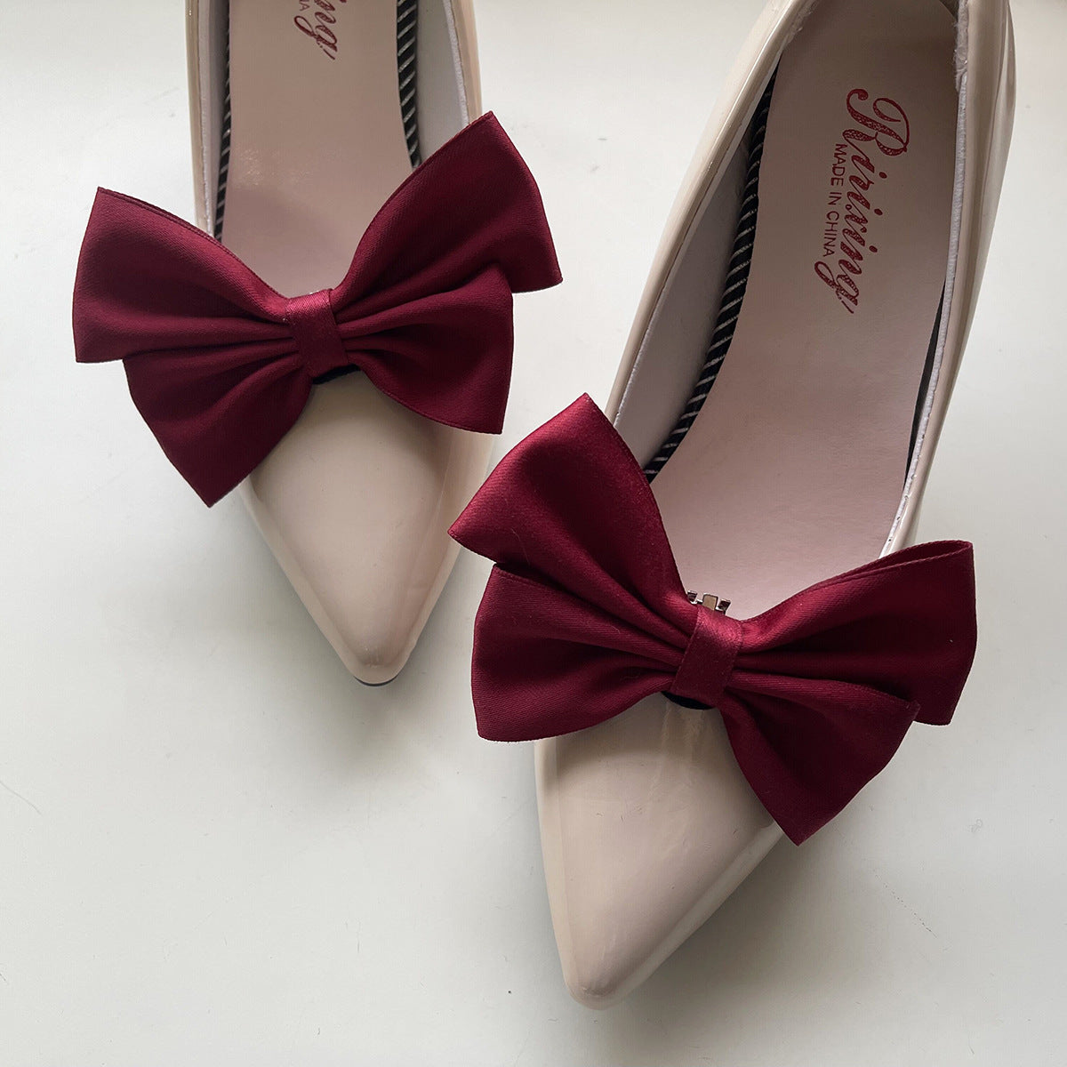Bridal Wedding Accessories White Bow Shoe Clips Decorative Set