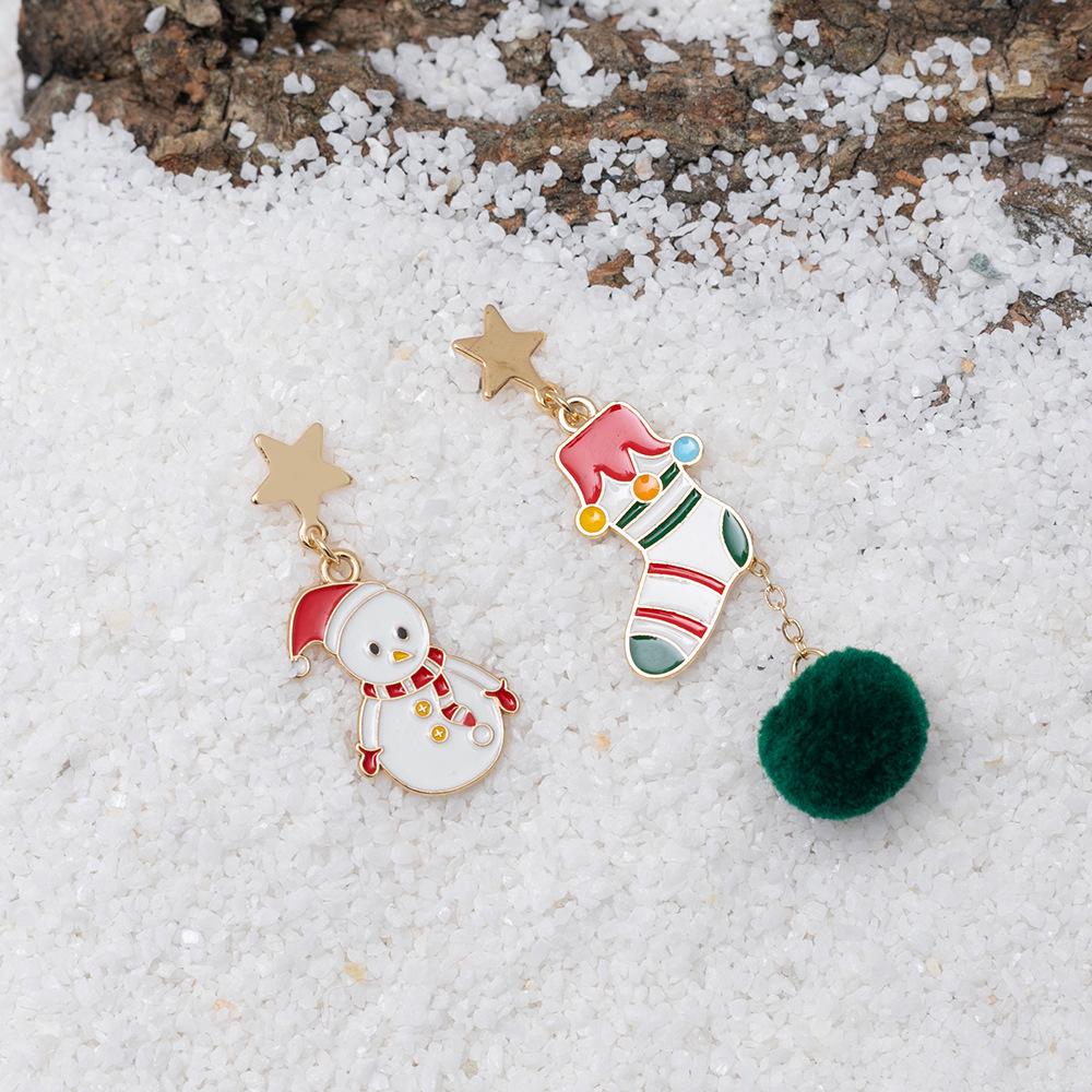 New Holiday Accessories Colorful Funny Christmas Earrings Female Autumn And Winter Wool Ball Earrings