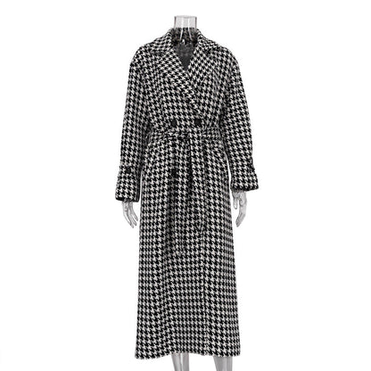 Checkered Long Trench Coat Stylish High-End Outerwear