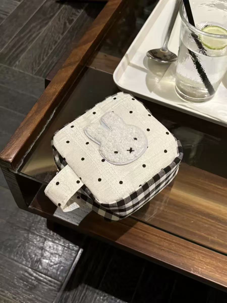 Cute Polka Dot Mini Storage Pouch Portable Makeup Coin Bag