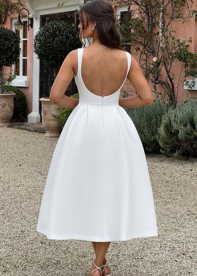 Classic Sleeveless Blue Midi Dress With Pleated Skirt
