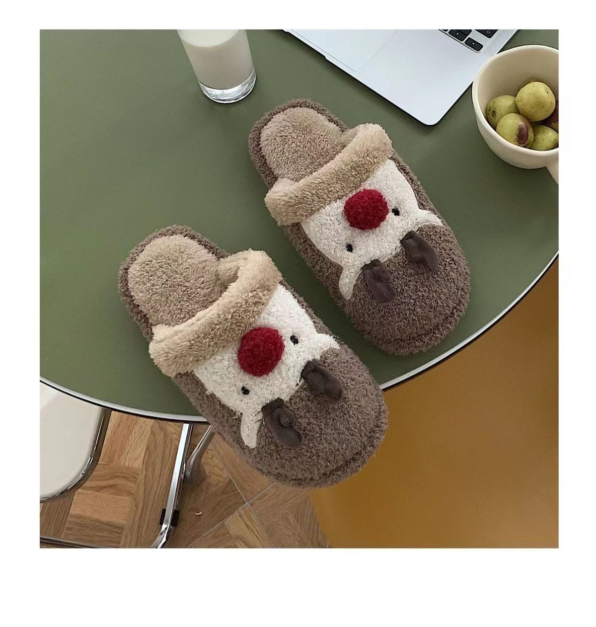 Winter Fuzzy Plush Reindeer Indoor Slippers