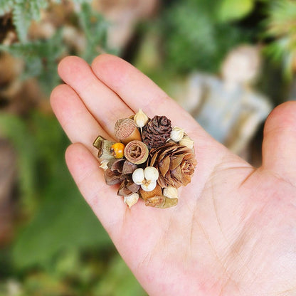 Forest-Themed Autumn Leaves Pinecone Hair Clip