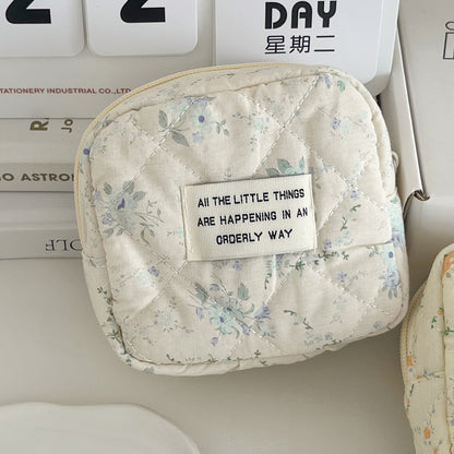 Cream Floral Sanitary Pad Storage Bag Portable Makeup Organizer