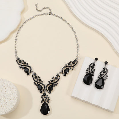 Exaggerated Vintage Necklace and Earring Set