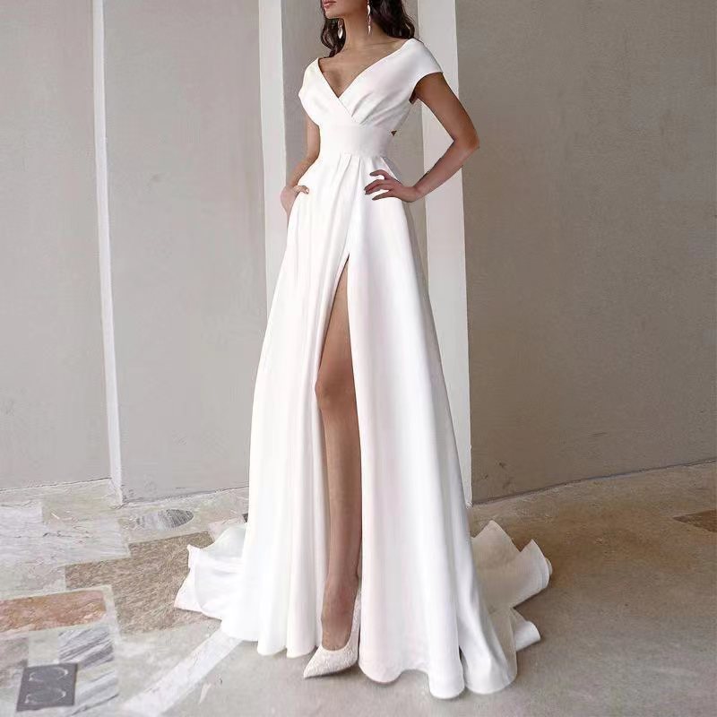 Chic Ruffled Hem Strapless Long Dress In Black, White, And Red