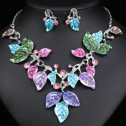 Exaggerated Floral Leaf Alloy Necklace Set with Earrings