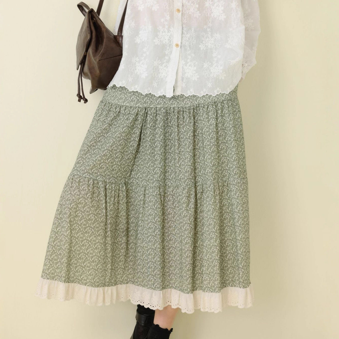 Sweet Floral Print A-Line Midi Skirt with Elastic Waist