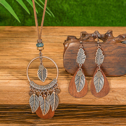 Bohemian Vintage Alloy Pendant Necklace With Spider Web Dreamcatcher