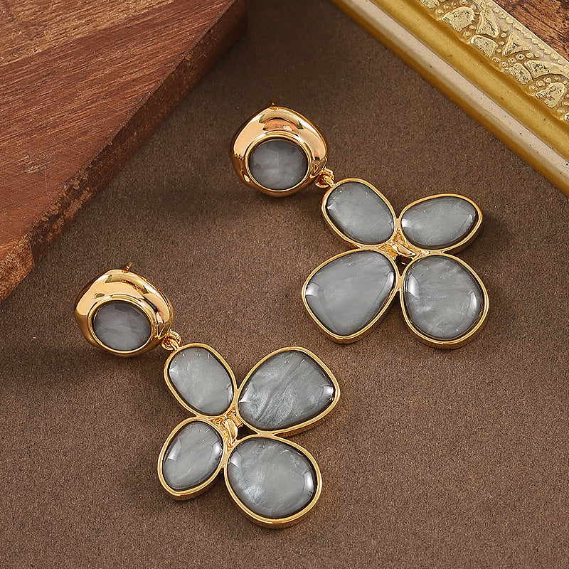 Elegant Audrey Style Four-Leaf Clover Resin Earrings With 18K Gold Plating