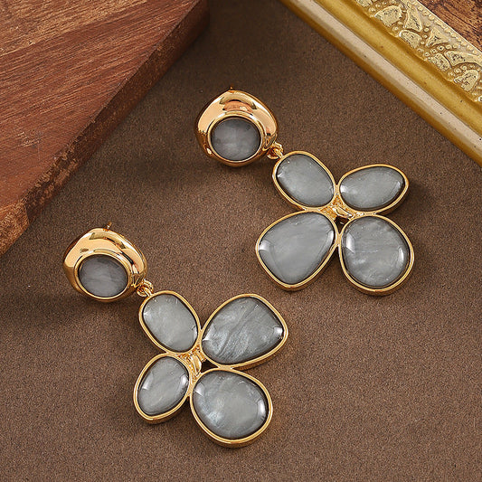 Elegant Audrey Style Four-Leaf Clover Resin Earrings With 18K Gold Plating