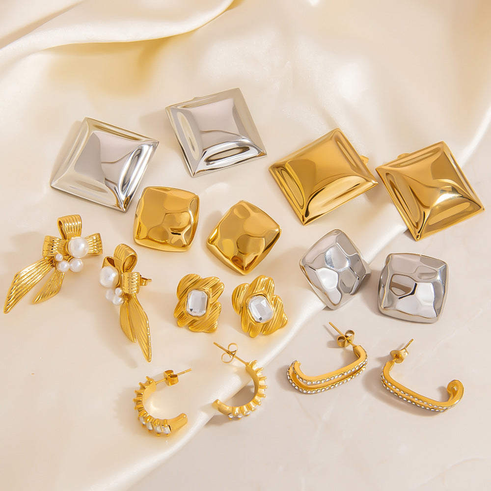 Fashionable Butterfly Bow Stainless Steel Earrings with 18K Gold Plating