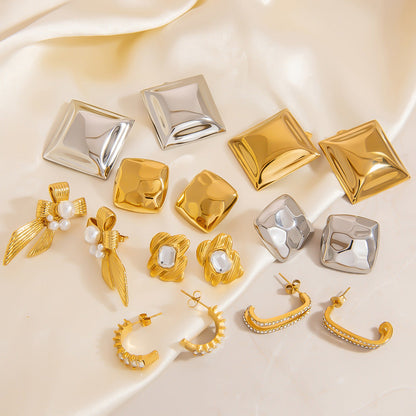 Fashionable Butterfly Bow Stainless Steel Earrings with 18K Gold Plating