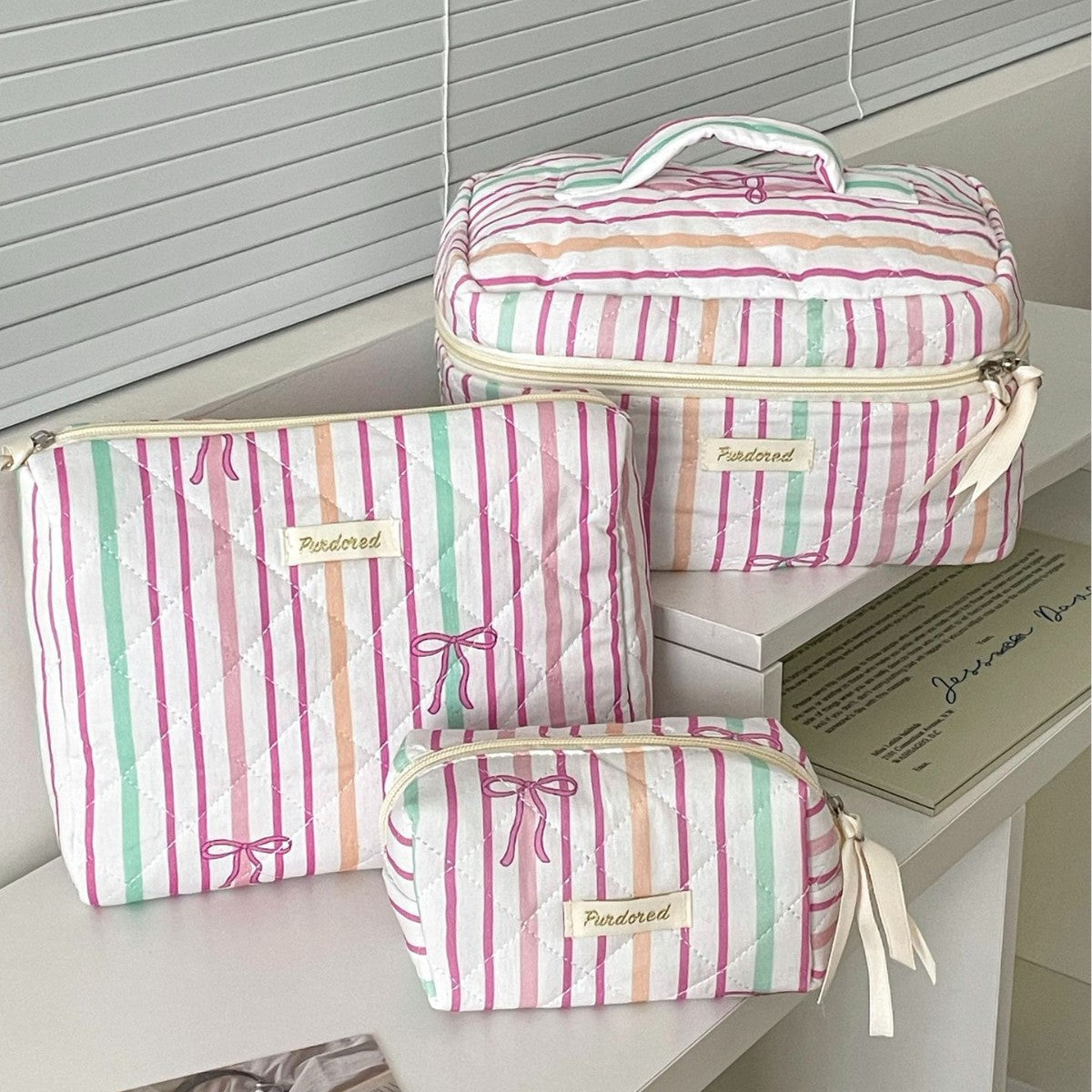 Bow Flower Large Capacity Makeup Bag Vintage Quilted Toiletry Pouch