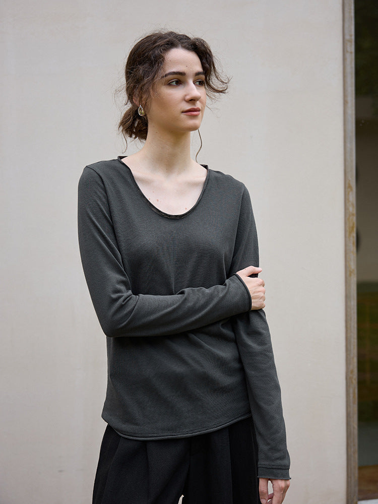 Classic U-Neck Long Sleeve Knit Top in Cotton-Linen Blend