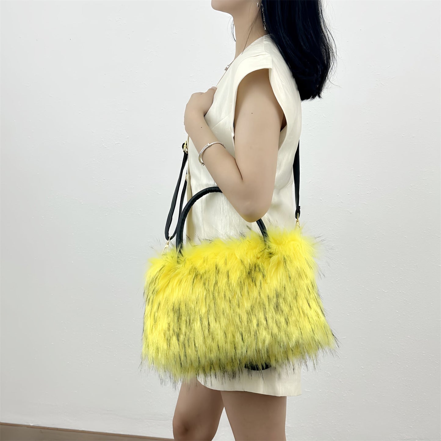 Fluffy Faux Fur Large Capacity Tote Handbag