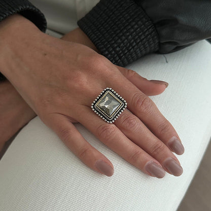 Vintage Geometric Acrylic Ring Fashion Jewelry For Women