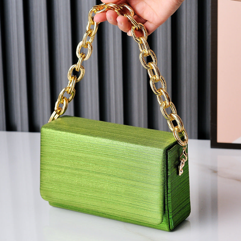 Chic Chain Shoulder Bag Stylish Small Tote