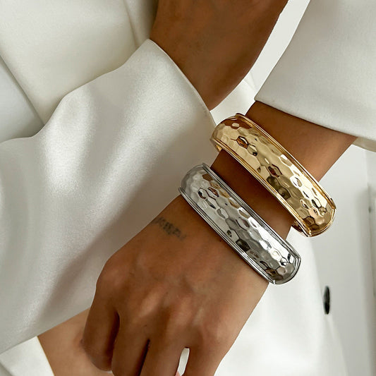 Geometric Minimalist Hammered Alloy Bracelets Set