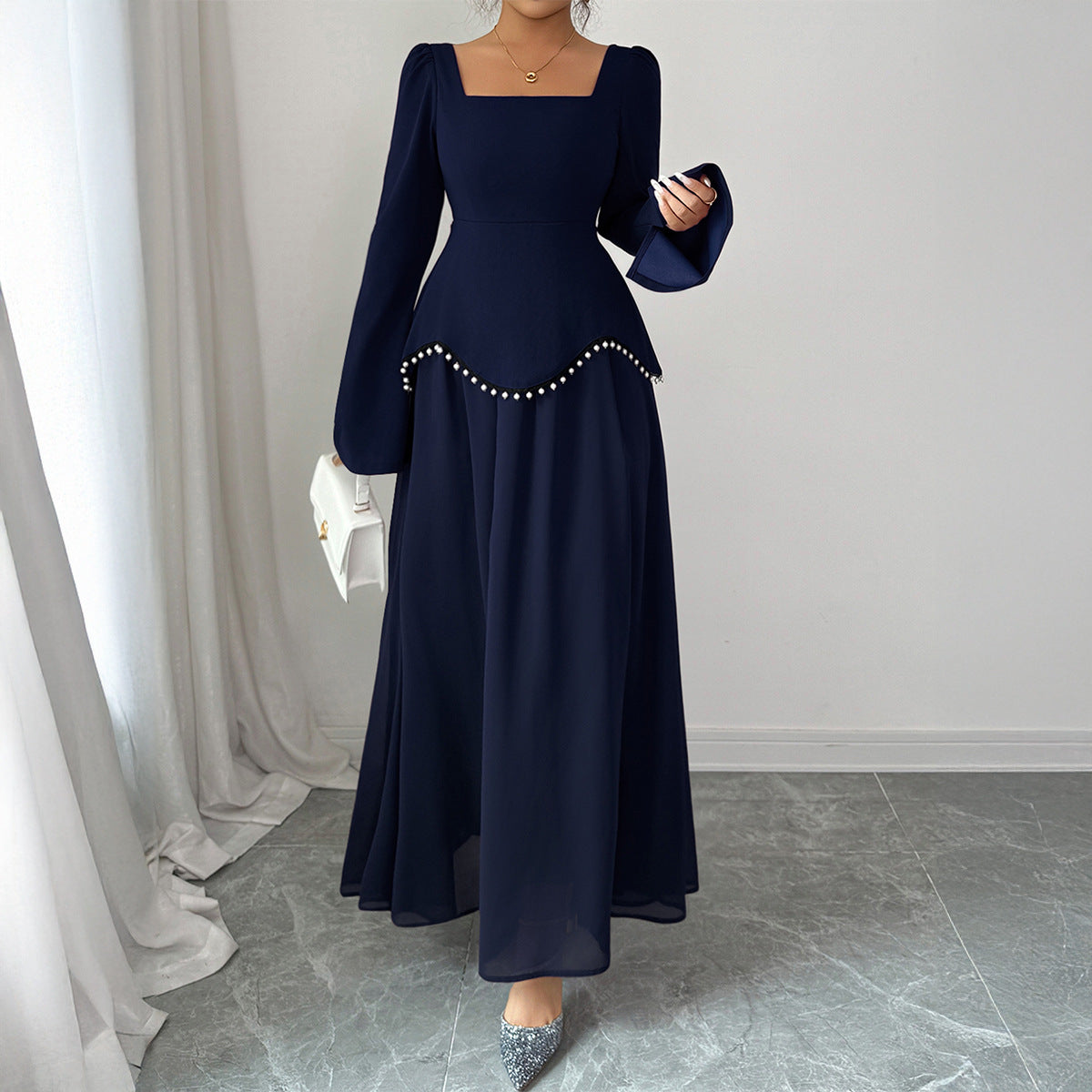 Elegant Long Sleeve Maxi Dress with Square Neckline