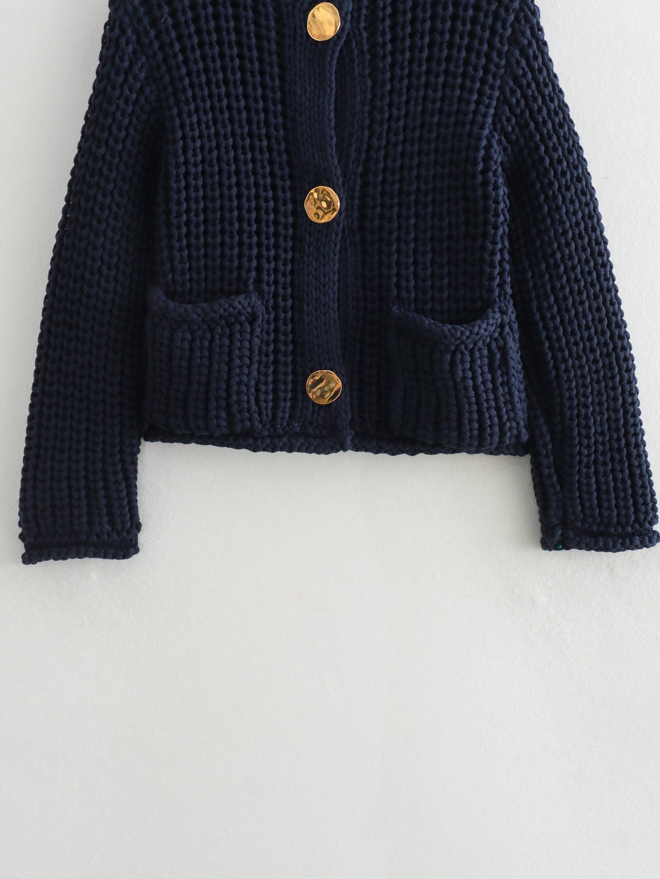 Chunky Knit V-Neck Button Down Crop Cardigan