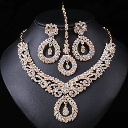 Exaggerated Retro Crystal Necklace Set for Women