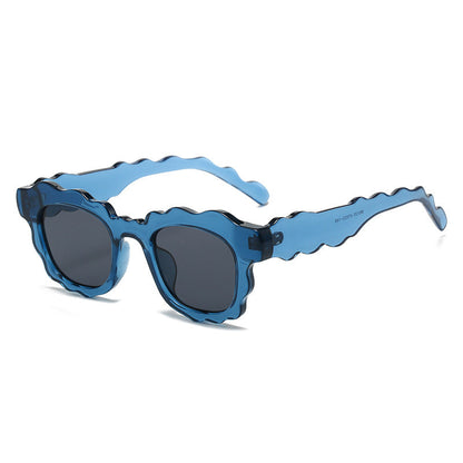 Women's Trendy Wave Sunglasses Retro Oversized UV400 Protection