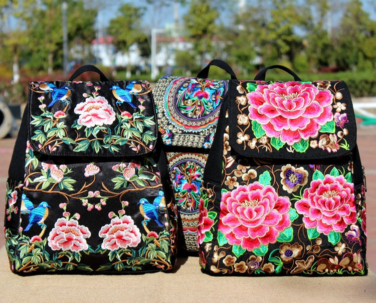 Ethnic Embroidered Backpack Ladies New Large-Capacity Canvas Travel Bag Fashion Backpack