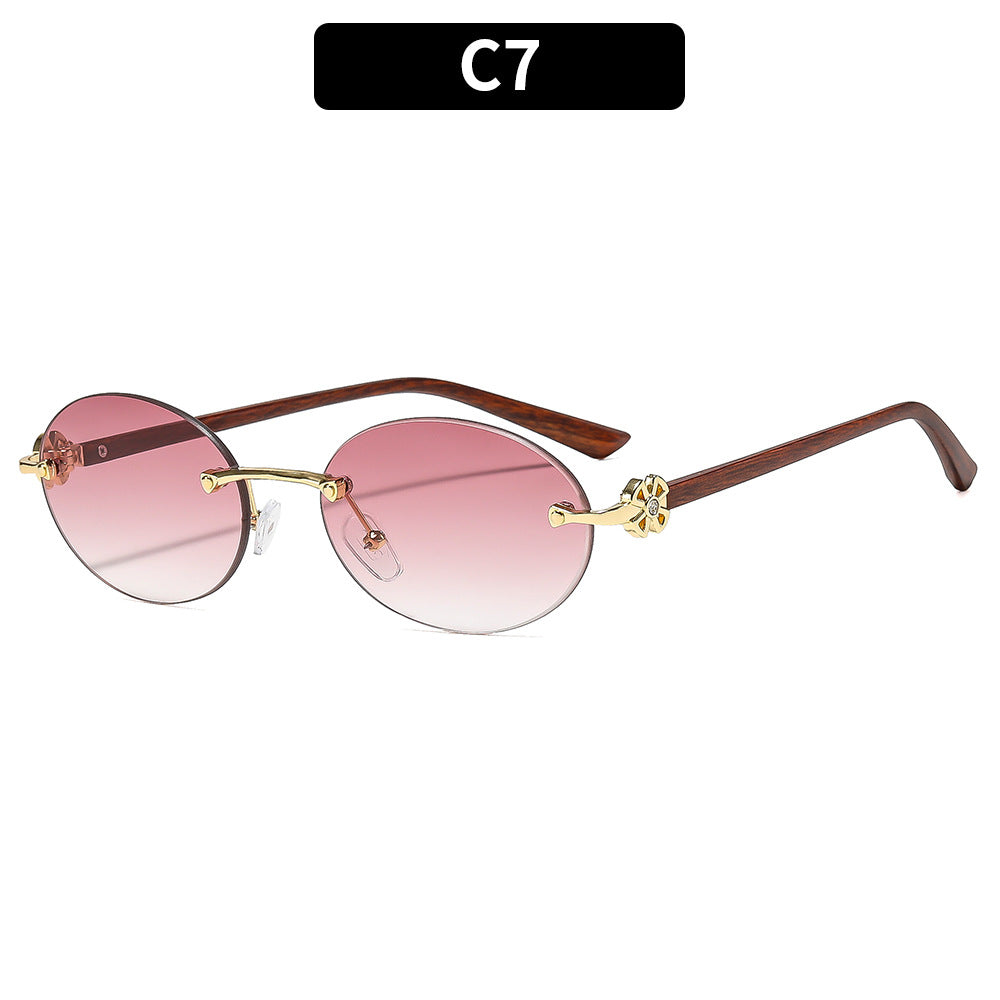 Oval Frame UV400 Sunglasses Fashionable Women's Outdoor Shades