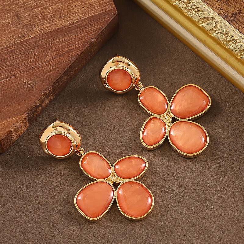 Elegant Audrey Style Four-Leaf Clover Resin Earrings With 18K Gold Plating