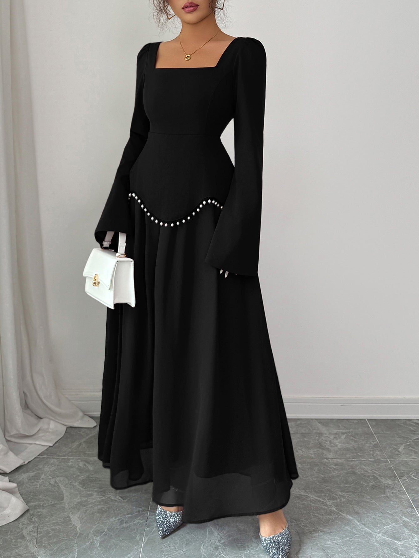 Elegant Long Sleeve Maxi Dress with Square Neckline