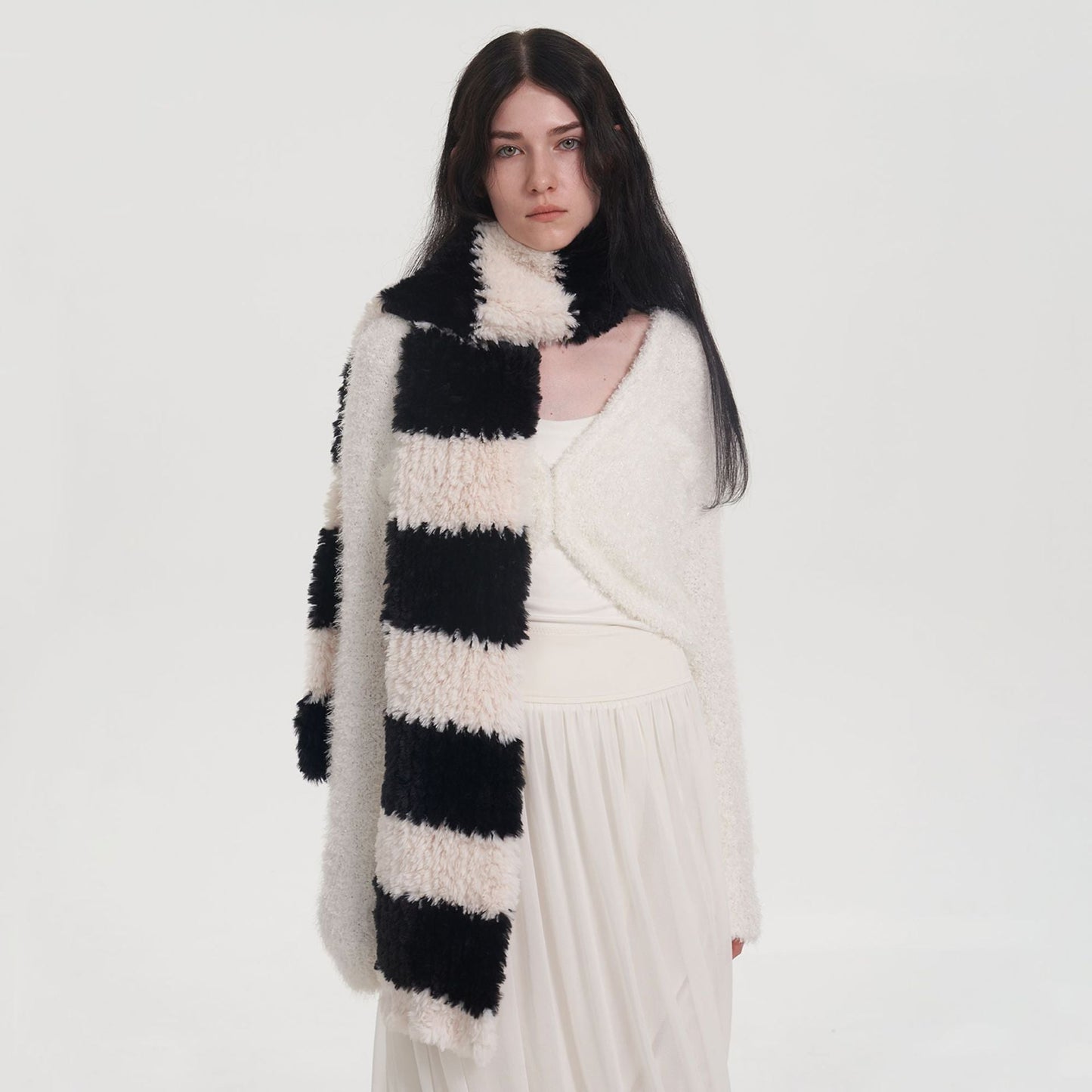 2+ Soft Cute Contrast Color Knit Scarves