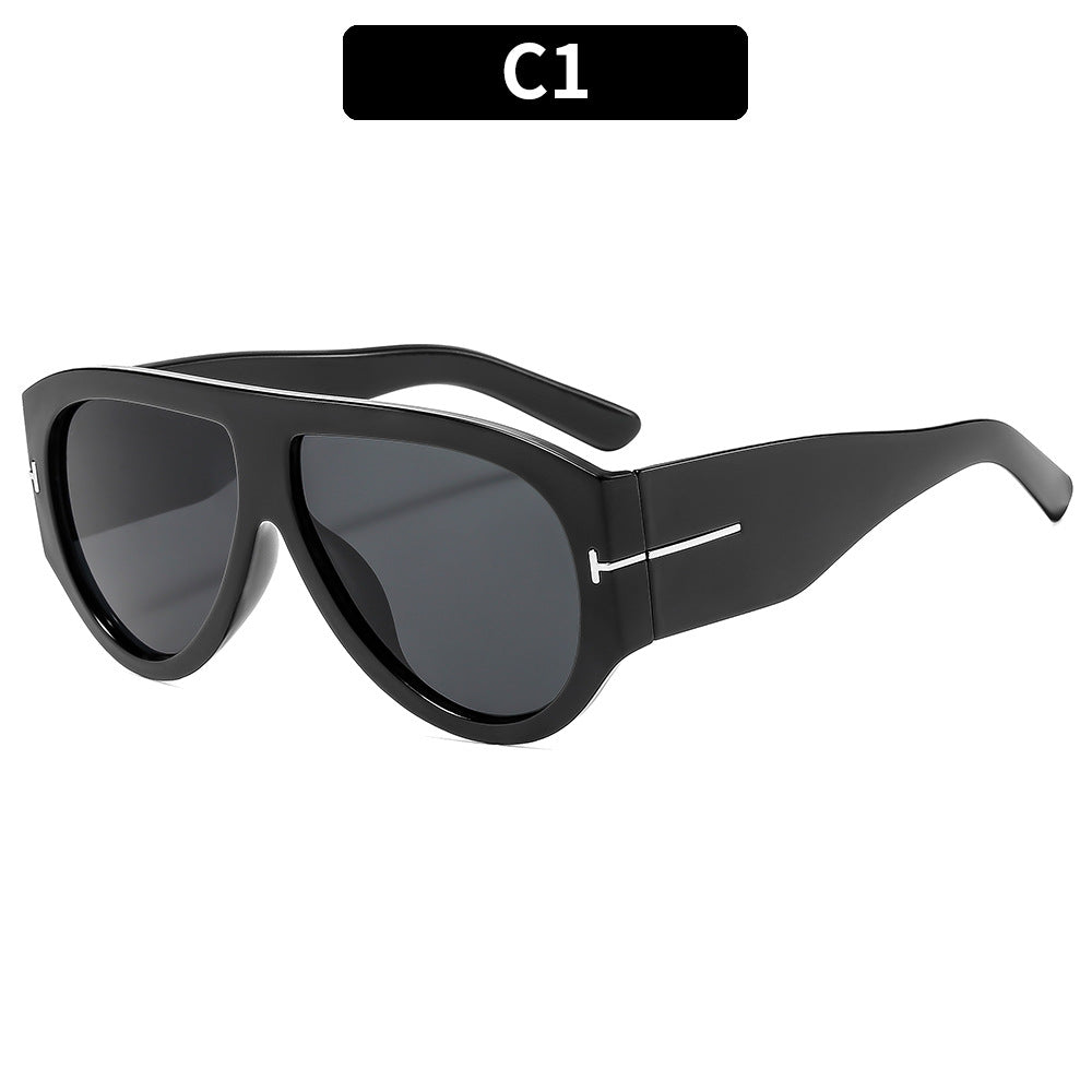 Fashionable Oversized T-Frame Sunglasses for Men and Women
