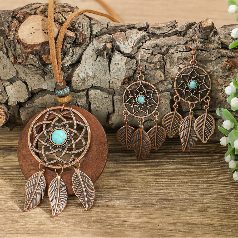 Bohemian Vintage Alloy Pendant Necklace With Spider Web Dreamcatcher