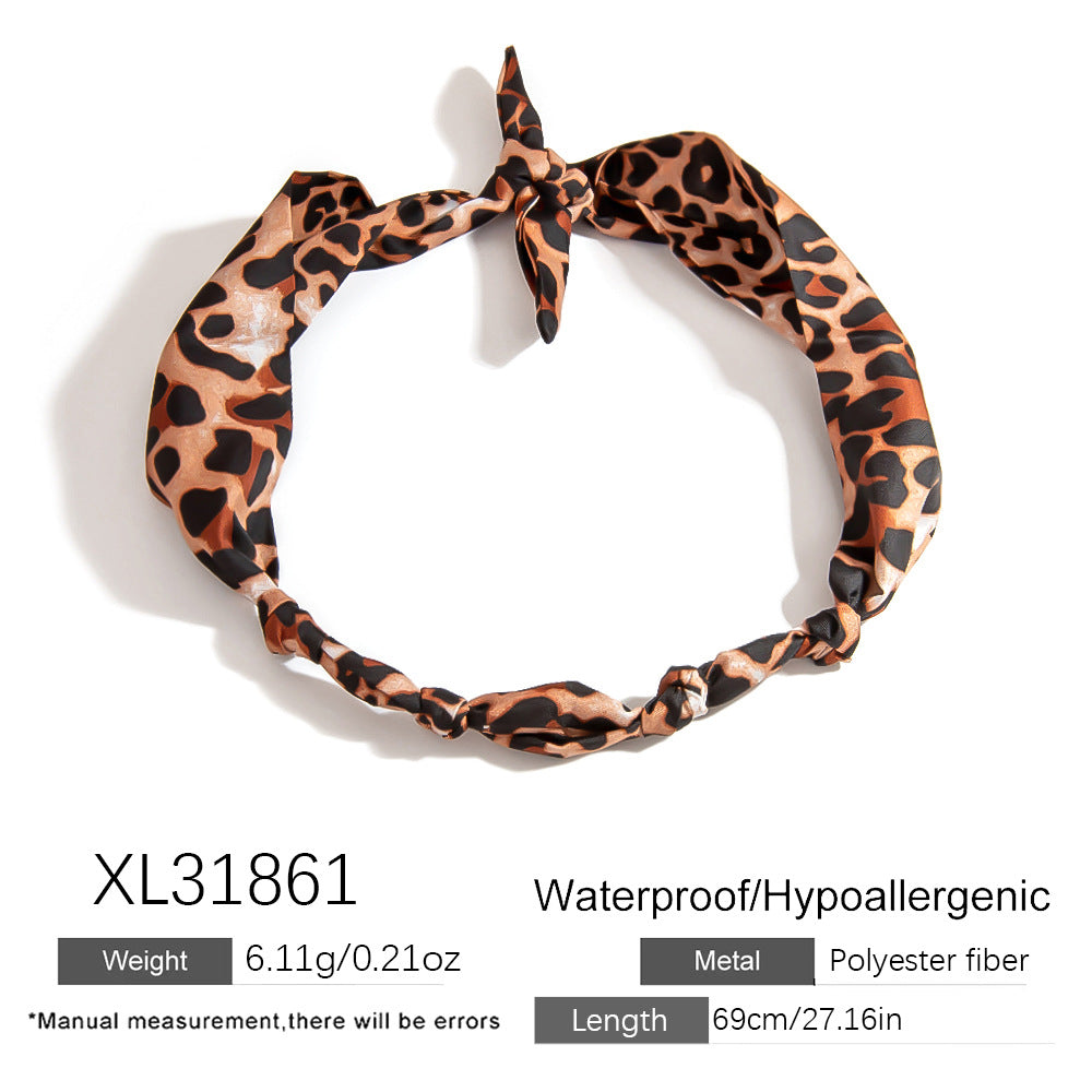 Stylish Floral Stainless Steel Necklace for Women