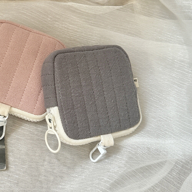 Mini Quilted Headphone Case Stylish Casual Keychain Pouch