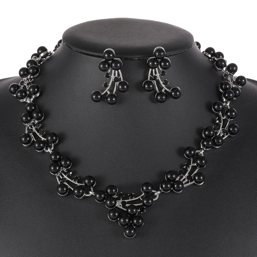 Trendy Pearl Necklace Jewelry Set for Women