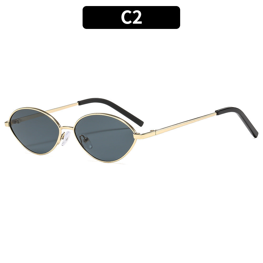 Trendy Oval Metal Sunglasses for Outdoor Activities
